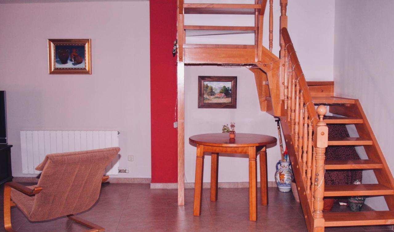 Apartamento Vista Al Ara อาอินซา ภายนอก รูปภาพ